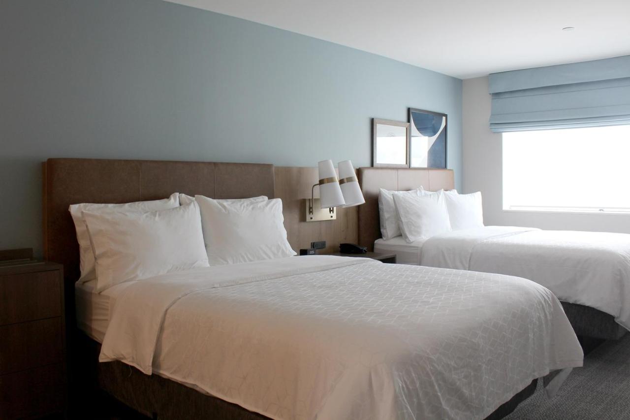 Staybridge - Iowa - By Ihg Coralville